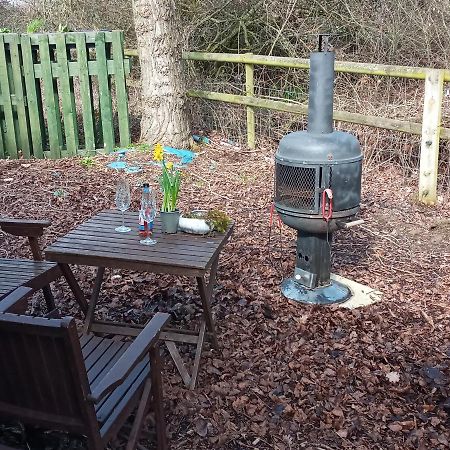 Glamping Malvern Shepherd Hut Экстерьер фото